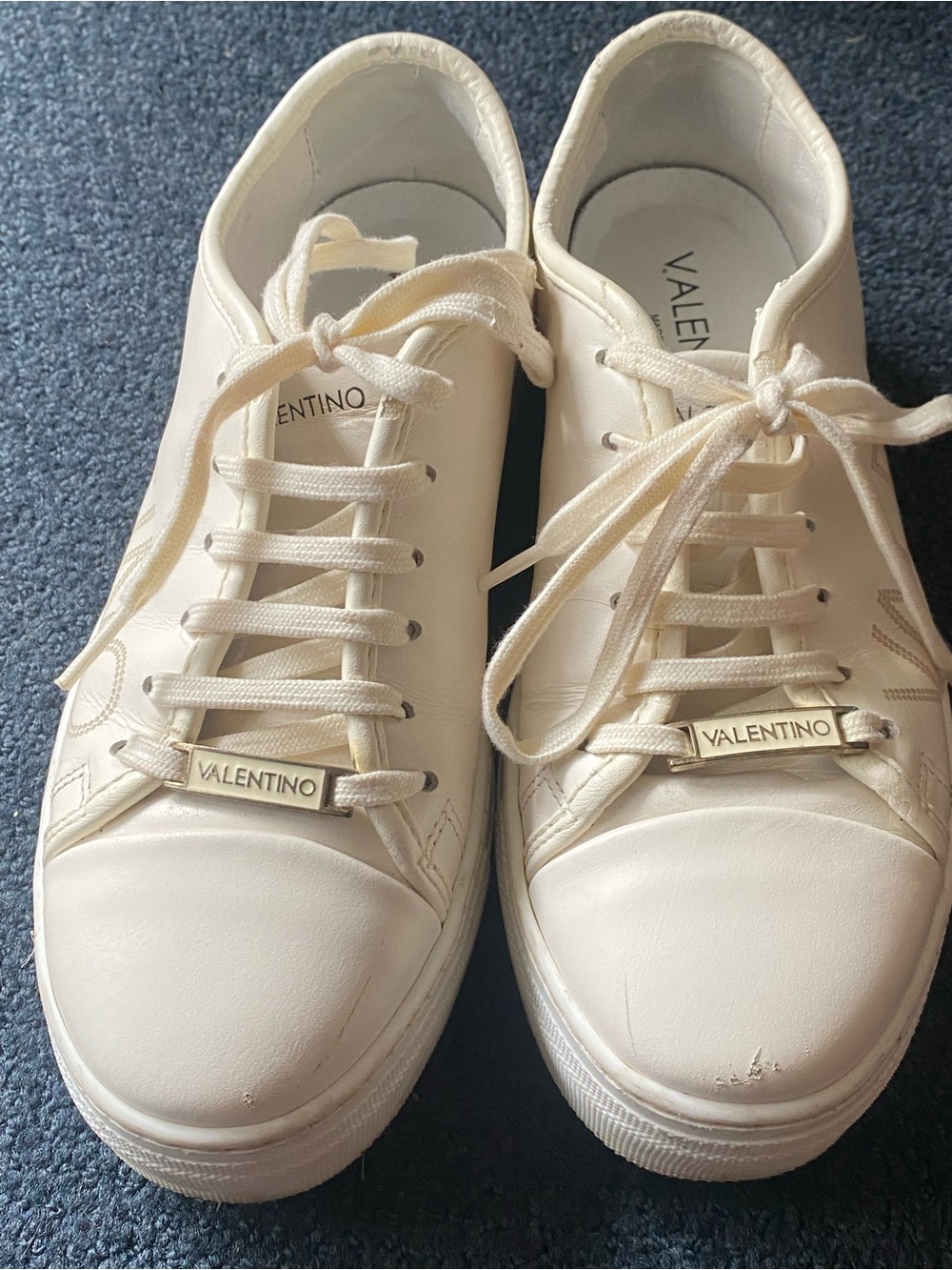 Valentino Lace nameplate